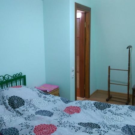 Apartments Komakhidze 68 Батумі Екстер'єр фото