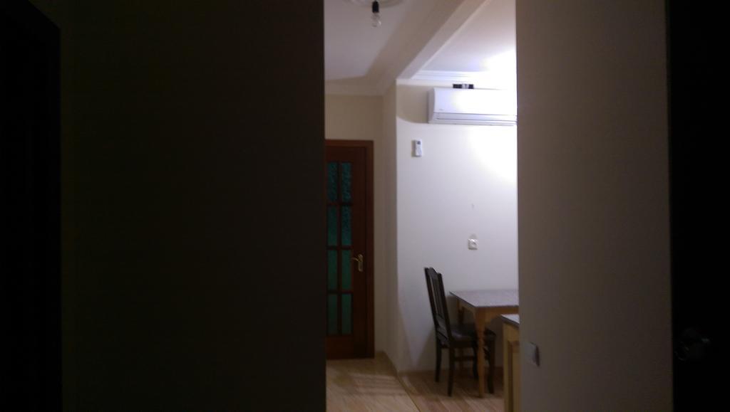Apartments Komakhidze 68 Батумі Екстер'єр фото